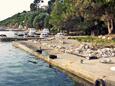 Der Strand  im Ort Viganj, Pelješac.