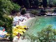 La plage Sv.Andrea en ville Rabac, Labin.