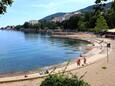 La plage Kvarner en ville Lovran, Opatija.