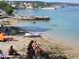 Der Strand Pećine im Ort Šilo, Krk.