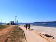 Der Strand San Lorenzo im Ort Fažana, Fažana.