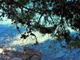 La plage  en ville Promajna, Makarska.