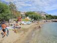 Der Strand  im Ort Duće, Omiš.