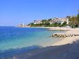  strand Orij településen, Omiš.