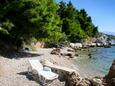 Der Strand  im Ort Stanići, Omiš.