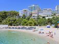 Der Strand Radoševac im Ort Split, Split.