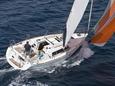 Charter Beneteau Oceanis 31 | C-SY-3739 - Boot op zee