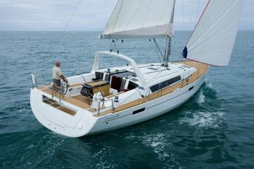 Чартер Beneteau Oceanis 45 | C-SY-3643