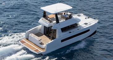 Yacht charter Fountaine Pajot MY 37 | C-MB-4189