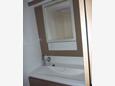 WC with a shower Yacht charter Fountaine Pajot MY 37 | C-MB-4189 - WC with a shower
