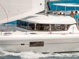 Charter Lagoon 42 | C-SY-5066 - Bateau en navigation