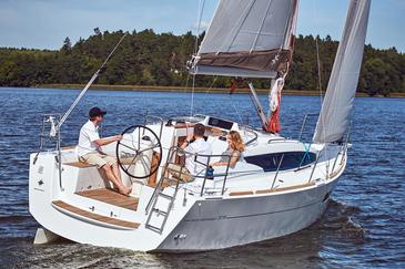 Yacht charter Sun Odyssey 319 | C-SY-3795