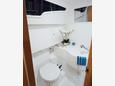 WC with a shower Yacht charter Sun Odyssey 319 | C-SY-3795 - WC with a shower