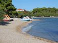 Sutivan, les plages en autour - la côte Brač.