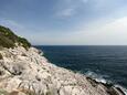 Pomena, les plages en autour - la côte Mljet.