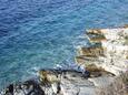 Pomena, les plages en autour - la côte Mljet.