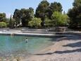 Malinska, les plages en autour - la côte Krk.