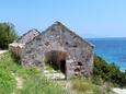 Zavala na ostrove Hvar (Stredná Dalmácia)