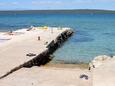 Neviđane, les plages en autour - la côte Pašman.