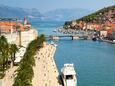 Trogir na riviére Trogir (Stredná Dalmácia)