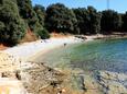 Pula, les plages en autour - la côte Pula.