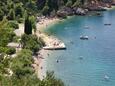 Nemira, les plages en autour - la côte Omiš.