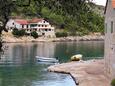 Prapatna, les plages en autour - la côte Hvar.