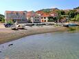 Ston, les plages en autour - la côte Pelješac.