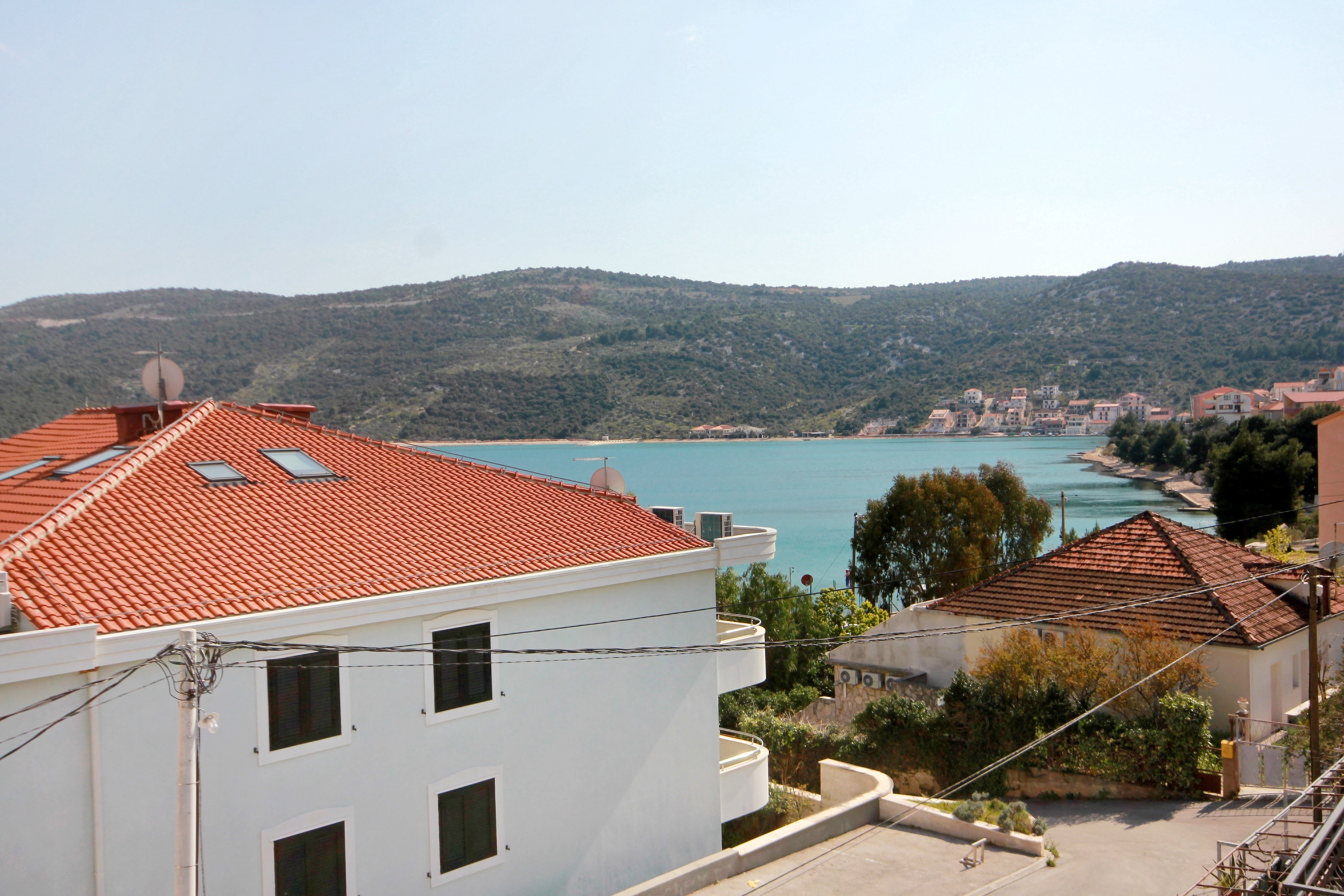 One bedroom apartment with terrace and sea view Marina, Trogir  A-b