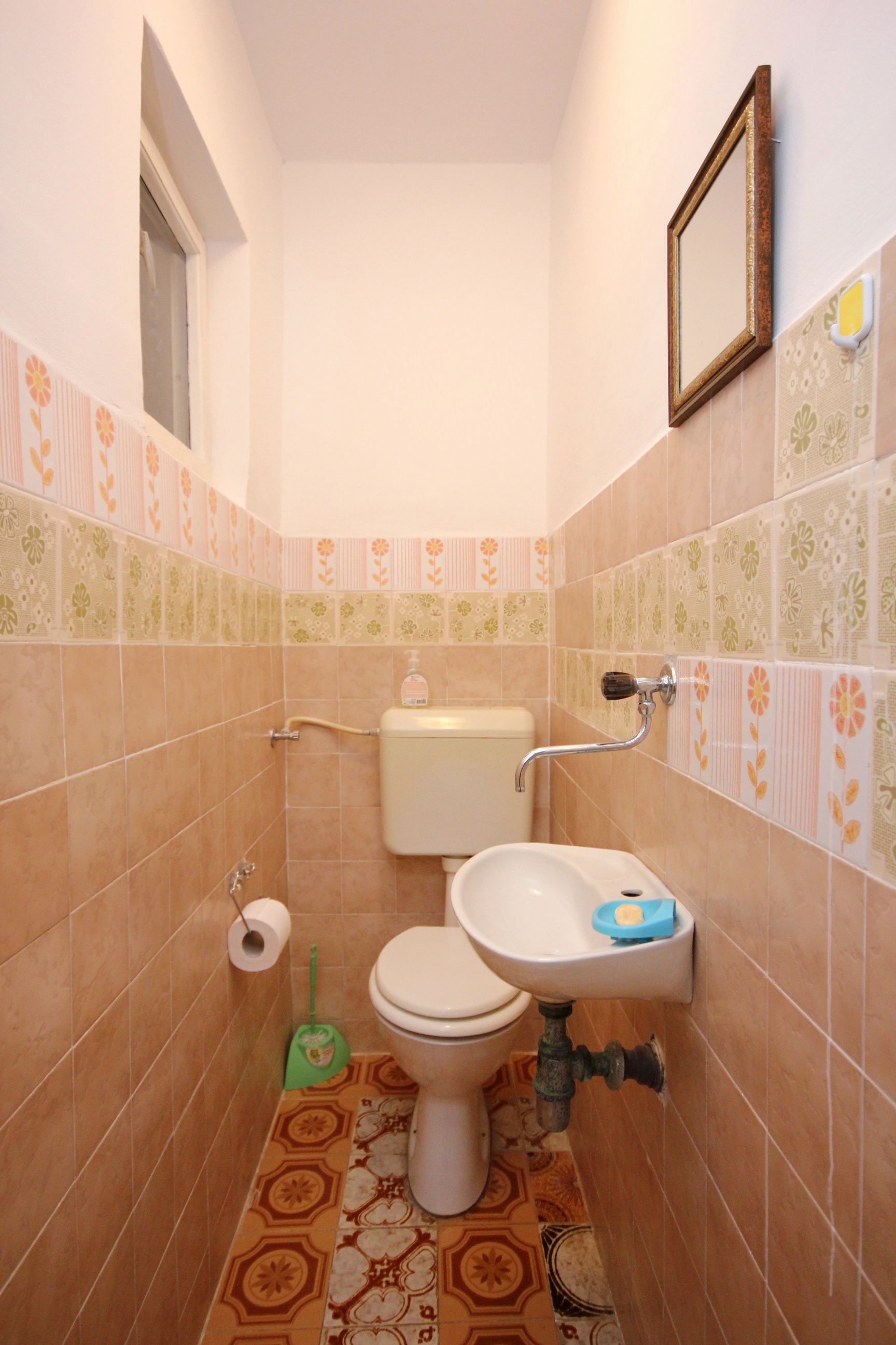 Four bedroom apartment near beach Vinišće, Trogir  A-a