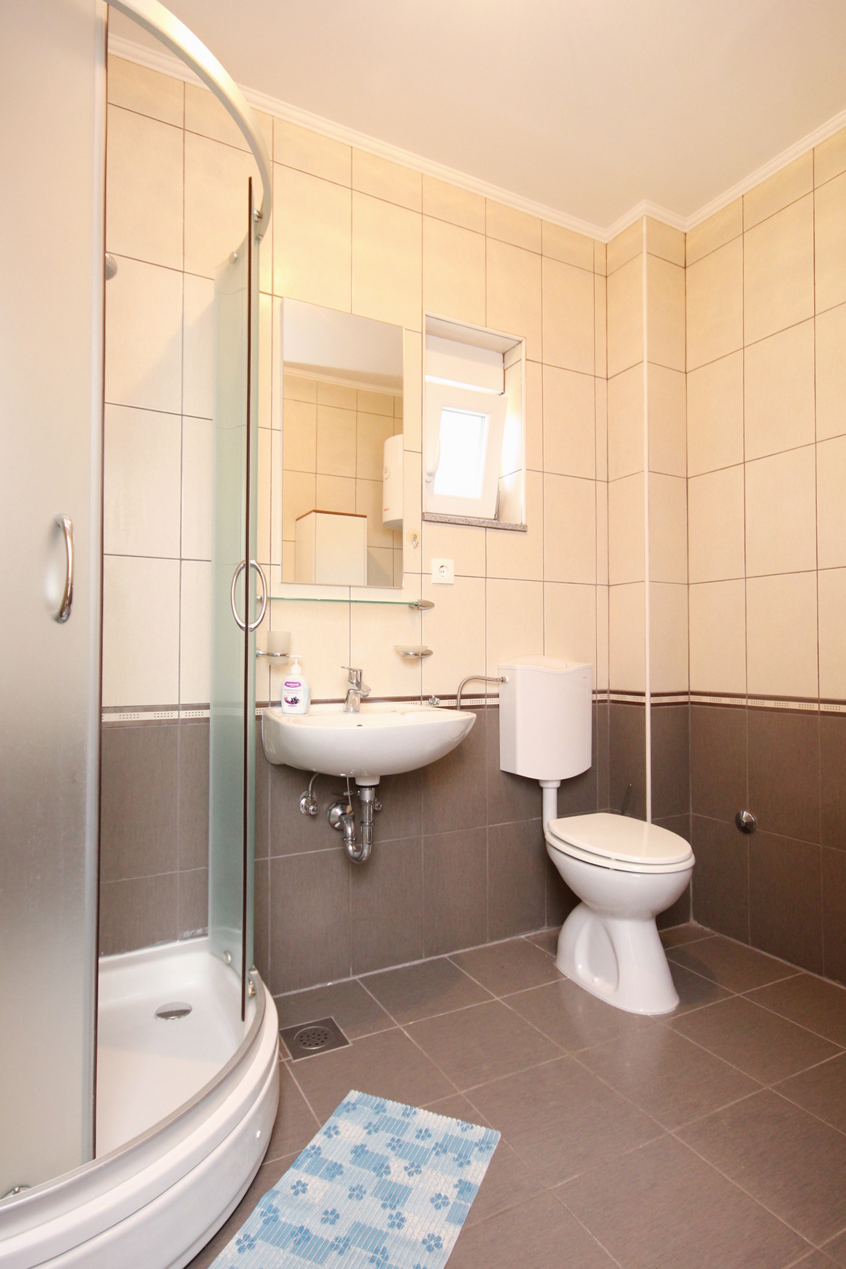 One bedroom apartment with terrace and sea view Poljica, Trogir  A-a