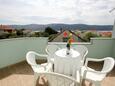 Poljica, Terrasse dans l’hébergement en type apartment, avec la vue sur la mer et WiFi.