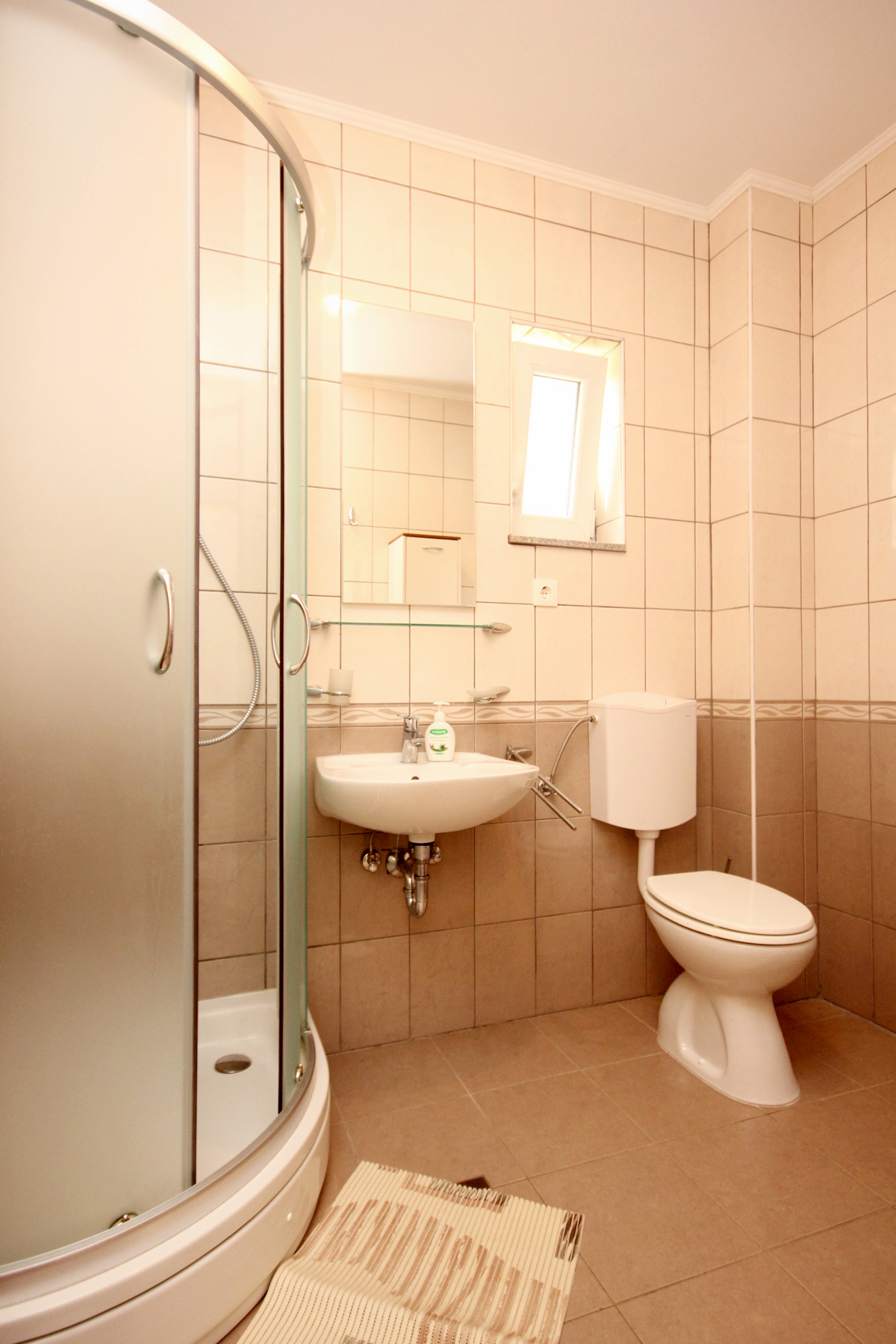 One bedroom apartment with terrace Poljica, Trogir  A-c