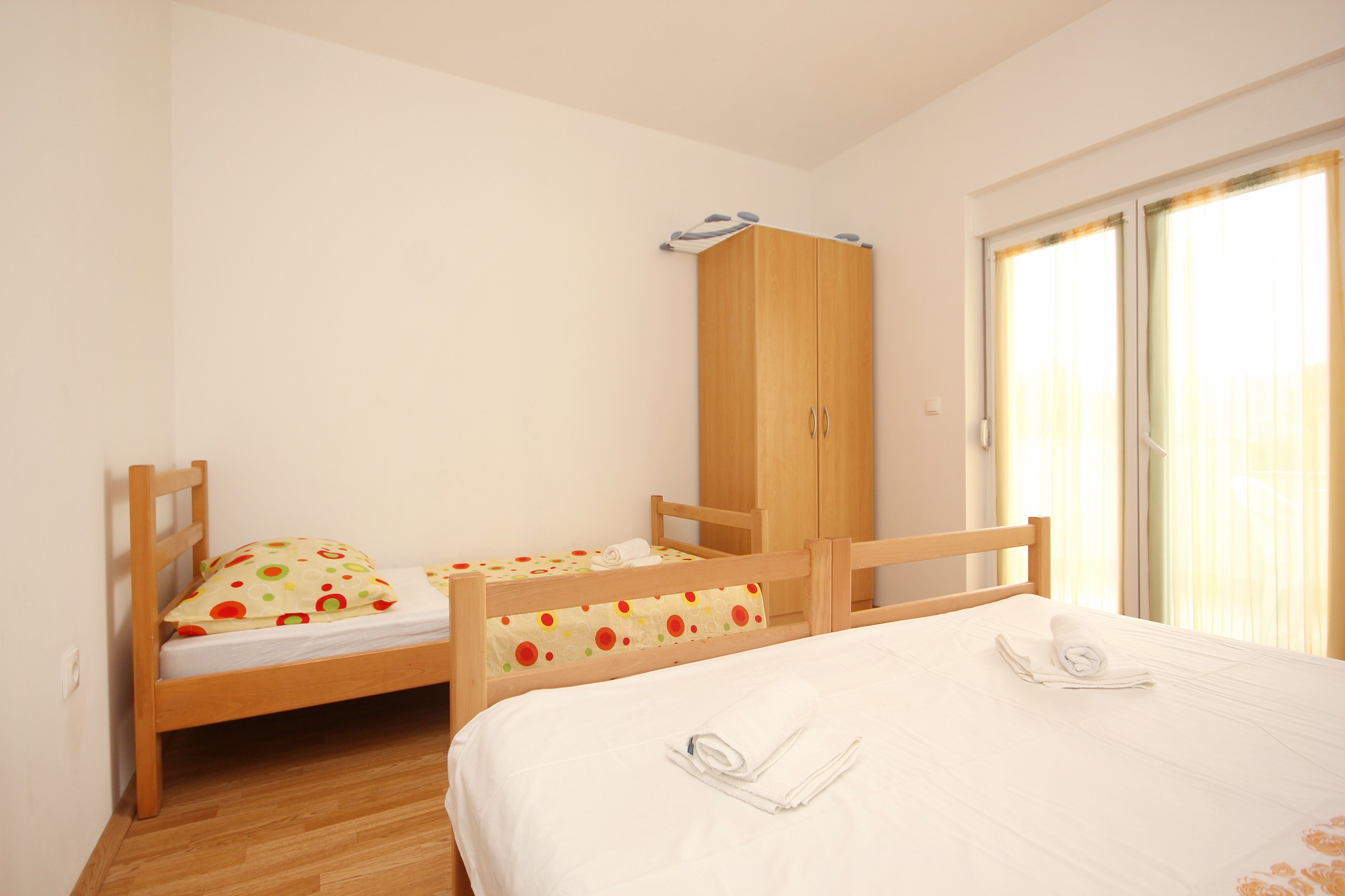 One bedroom apartment with terrace Poljica, Trogir  A-c