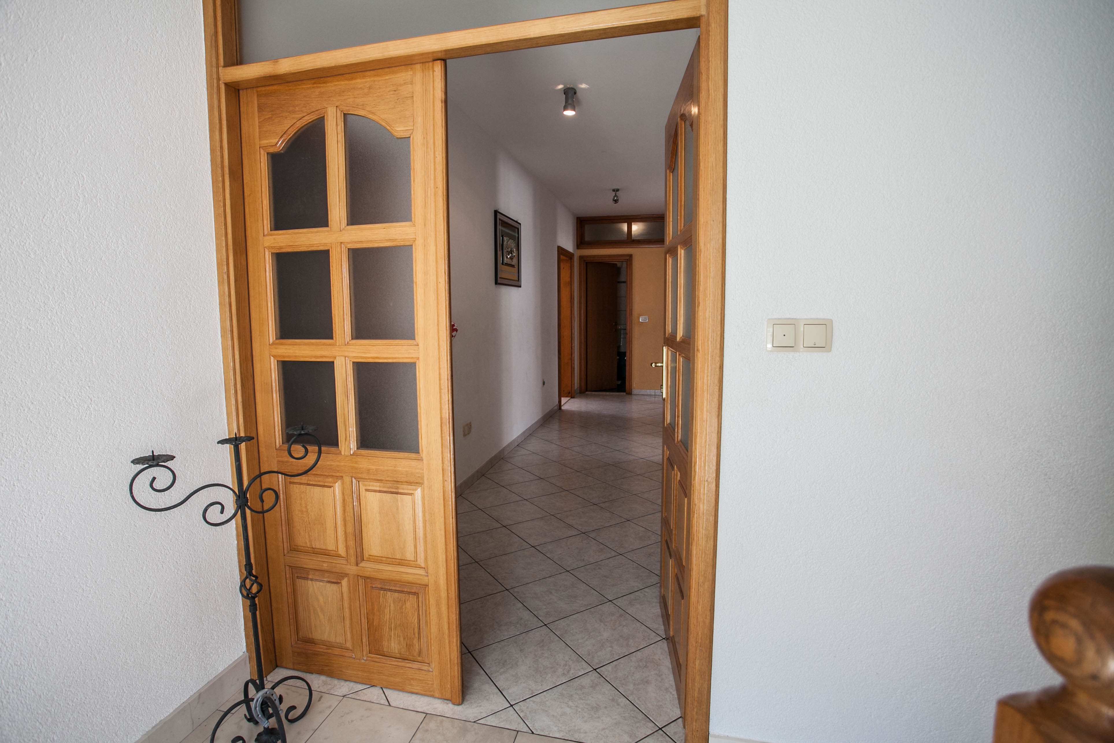 Three bedroom apartment with terrace and sea view Mali Rat, Omiš  A-d