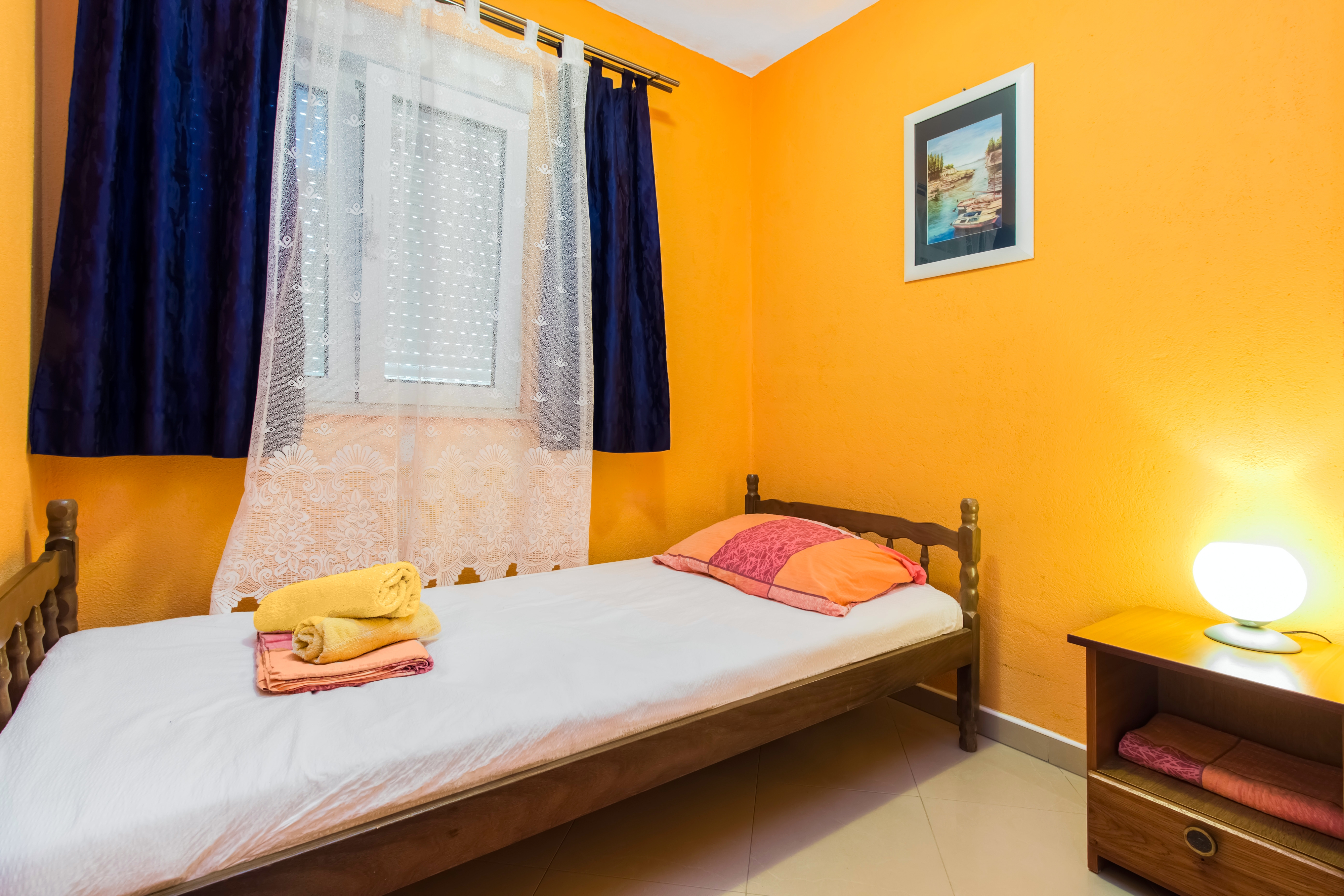 Two bedroom apartment near beach Šparadići, Šibenik  A-a