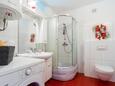 Ванная комната Zadar, Ванная комната в размещении типа apartment, Домашние животные допускаются и WiFi.