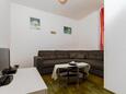 Zadar, Sala de estar in the apartment, (pet friendly) y WiFi.