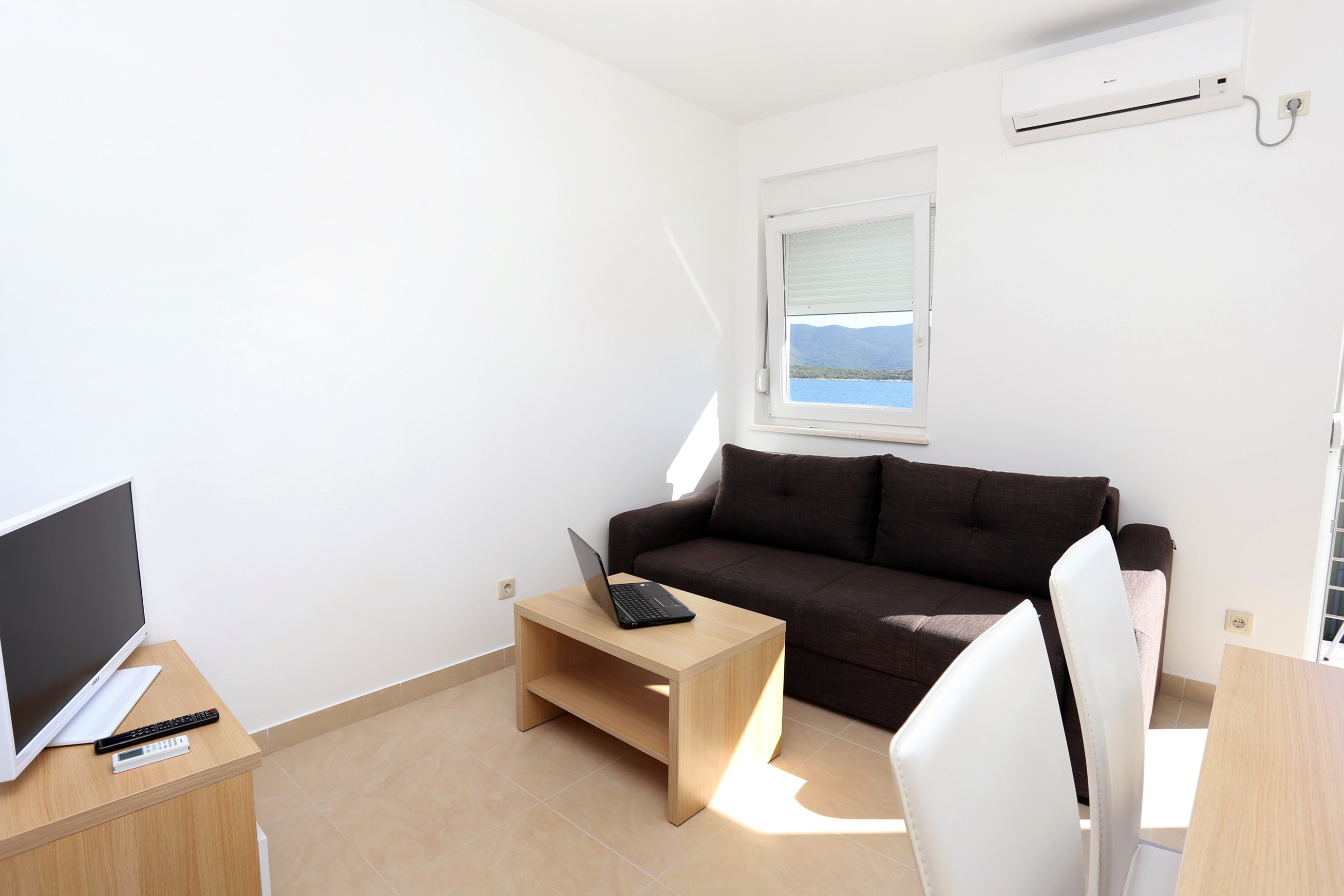 Two bedroom apartment near beach Klek, Neretva Delta - Ušće Neretve (A-10031-f) Two bedroom apartment near beach Klek, Neretva Delta - Ušće Neretve (A-10031-f)