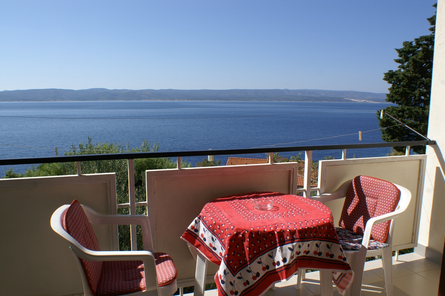 Two bedroom apartment with terrace and sea view Pisak, Omiš  A-c