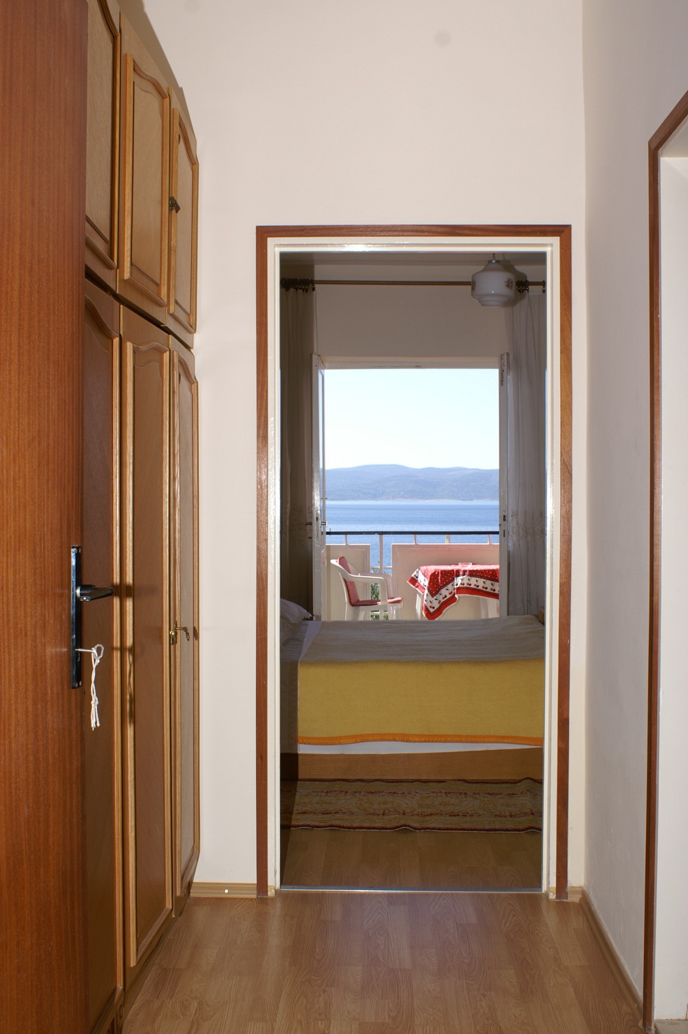 Two bedroom apartment with terrace and sea view Pisak, Omiš  A-c
