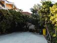 Parkeerplaats Orebić, Pelješac, Parkeerplaats 10048 - Appartementen with pebble beach.