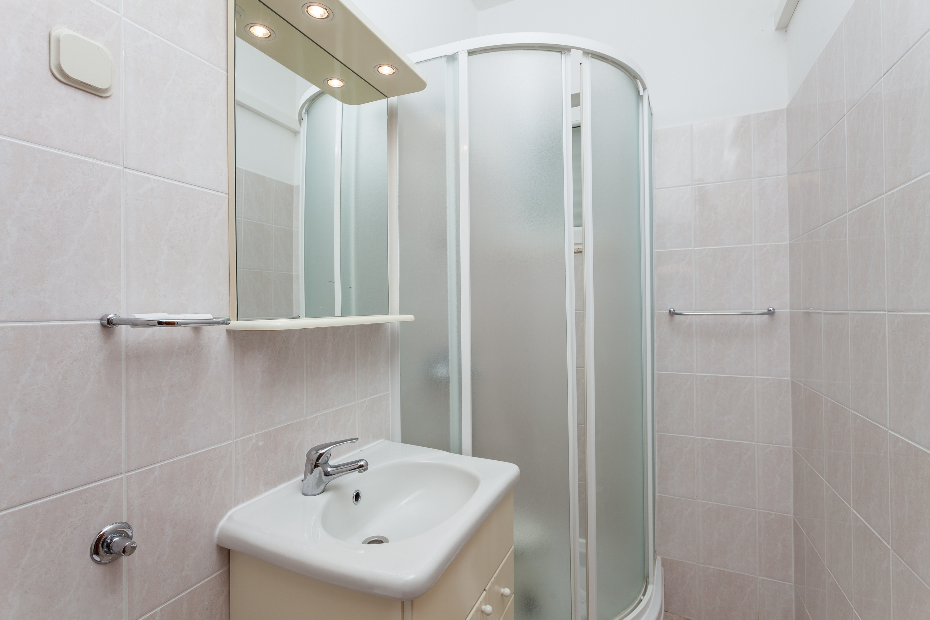 Three bedroom apartment near beach Lumbarda, Korčula  A-a