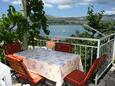 Mastrinka, Terrasse in folgender Unterkunftsart apartment, mit Meerblick und WiFi.