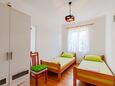Ložnice 2 Korčula, Ložnice 2 v ubytování typu apartment, domácí mazlíčci povoleni a WiFi.