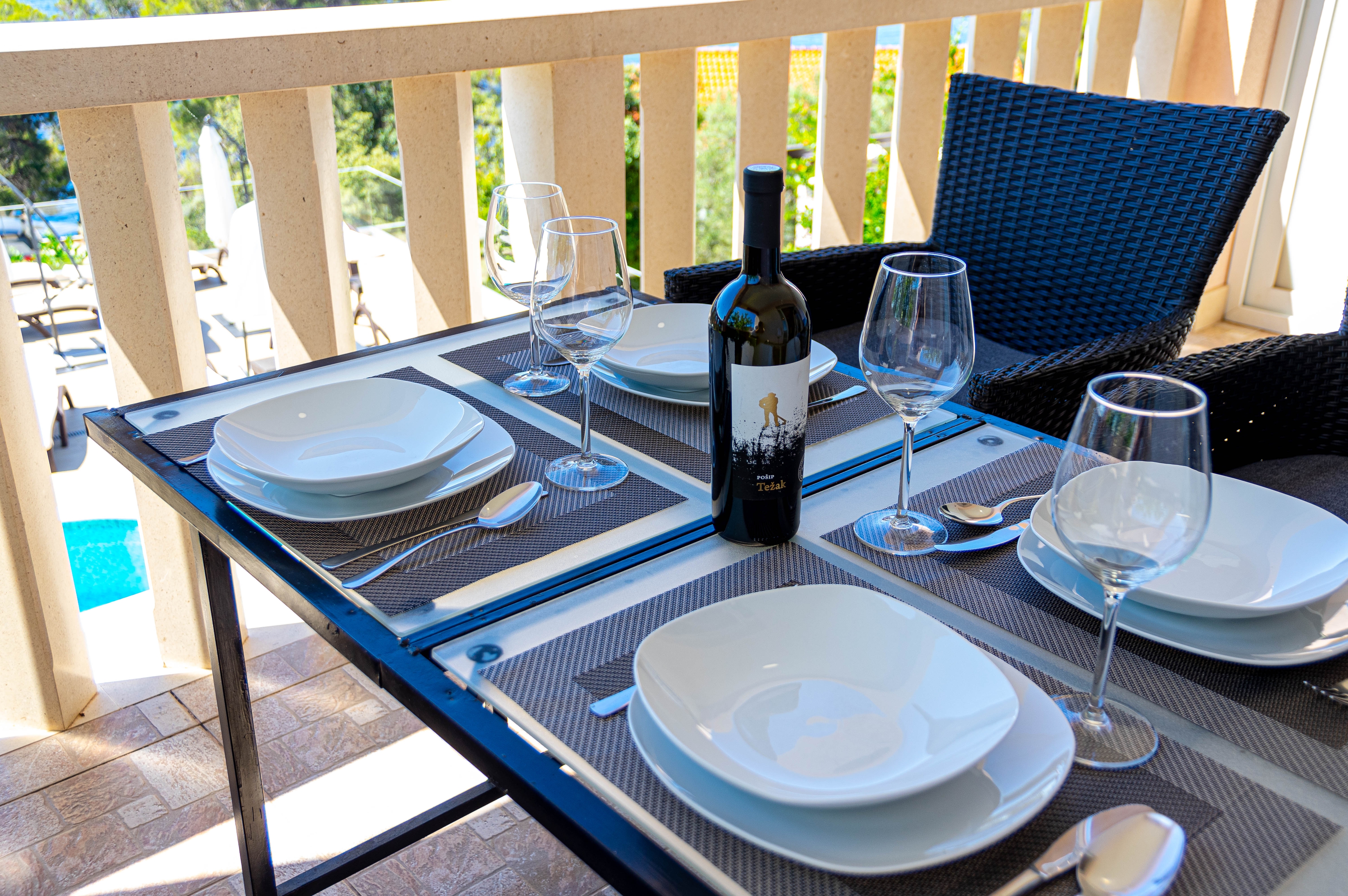 One bedroom apartment near beach Prižba, Korčula  A-b