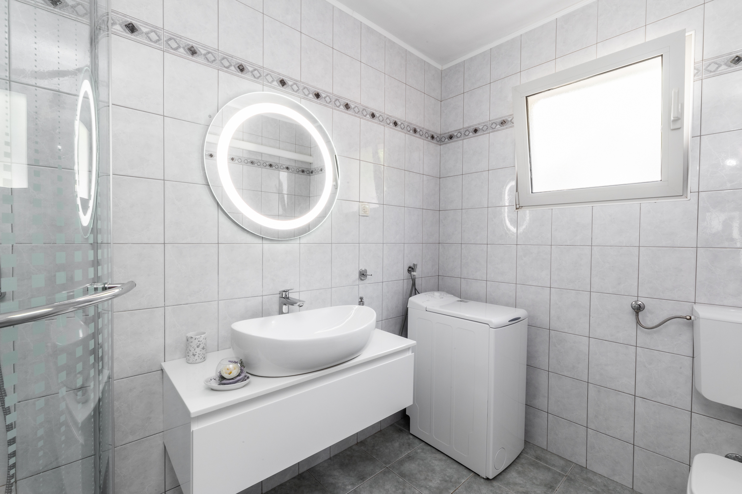 Two bedroom apartment near beach Prižba, Korčula  A-c