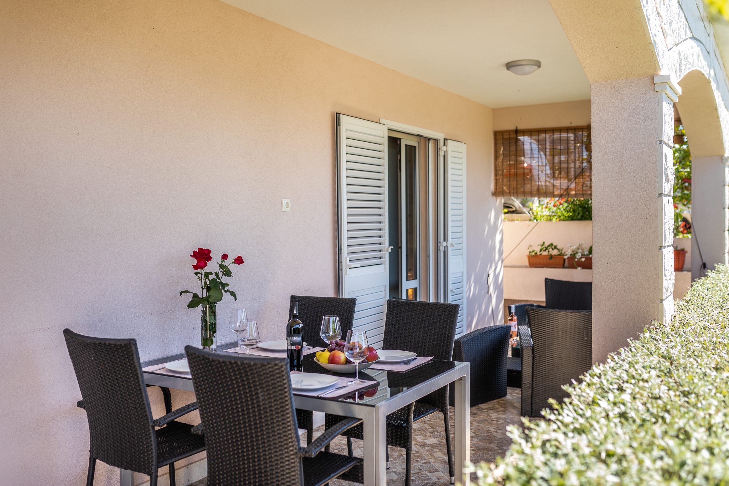 Two bedroom apartment near beach Prižba, Korčula  A-c