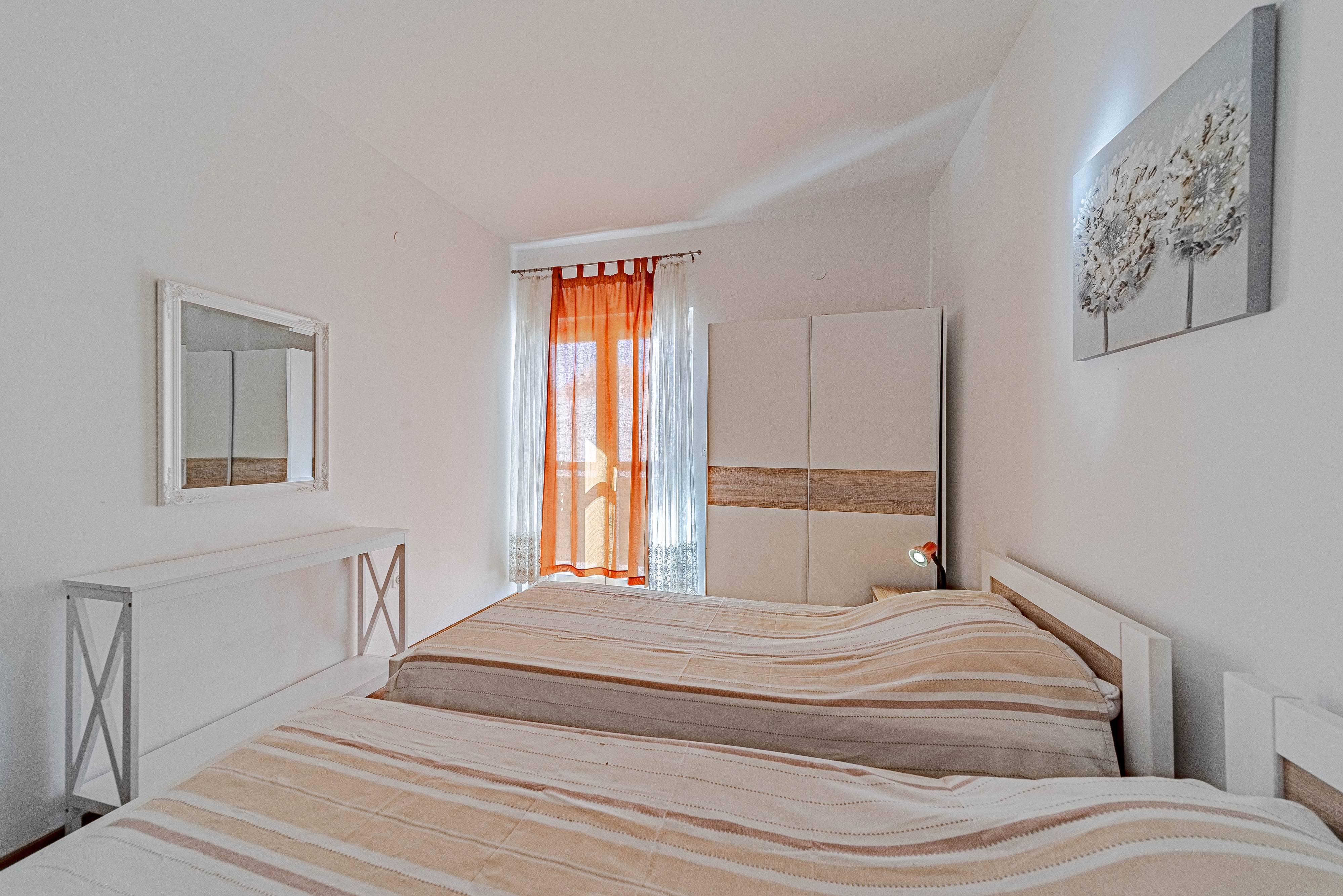 Four bedroom apartment with terrace and sea view Brna, Korčula  A-a