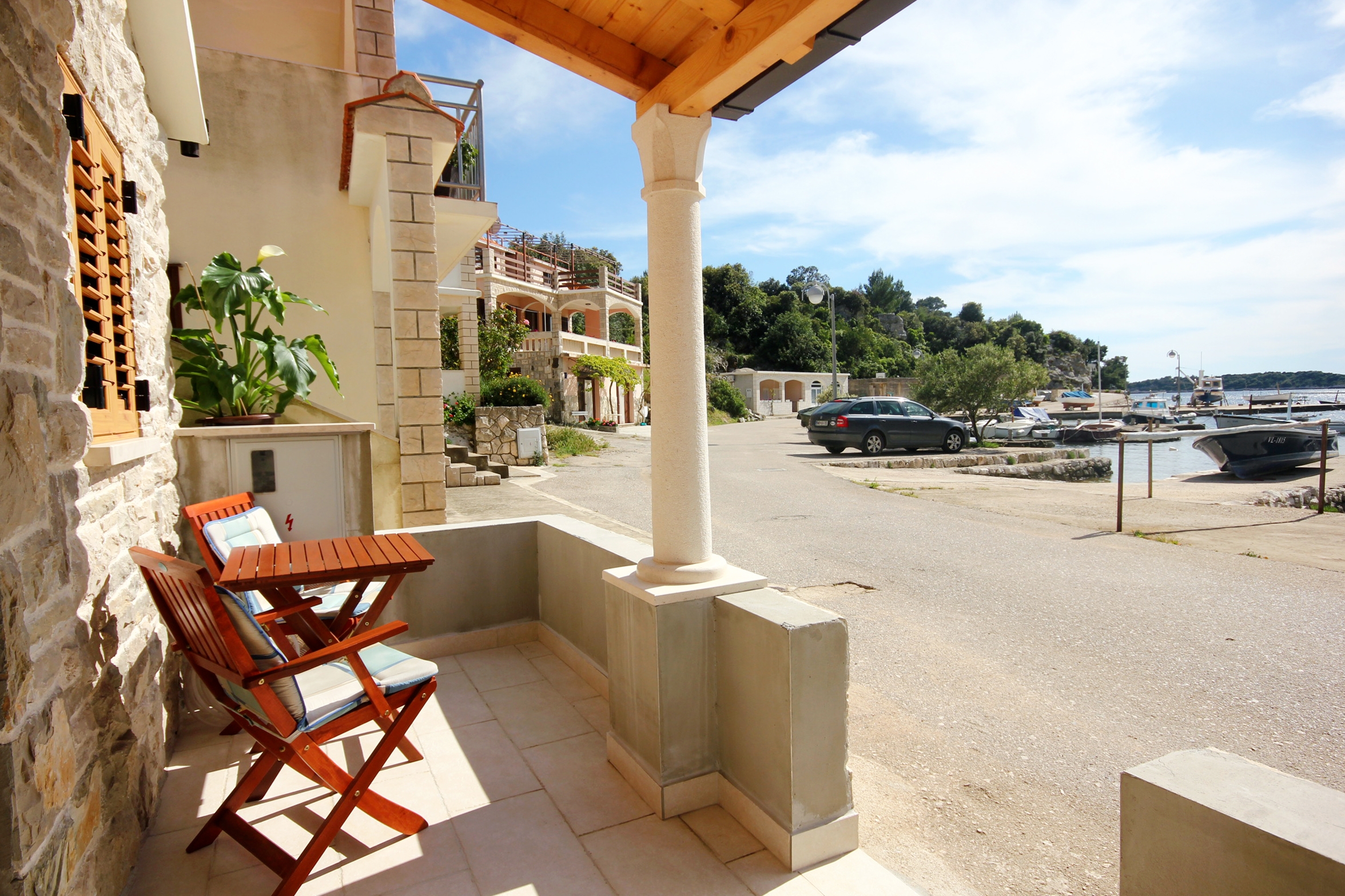 One bedroom house with terrace and sea view Gršćica, Korčula (K-10059)